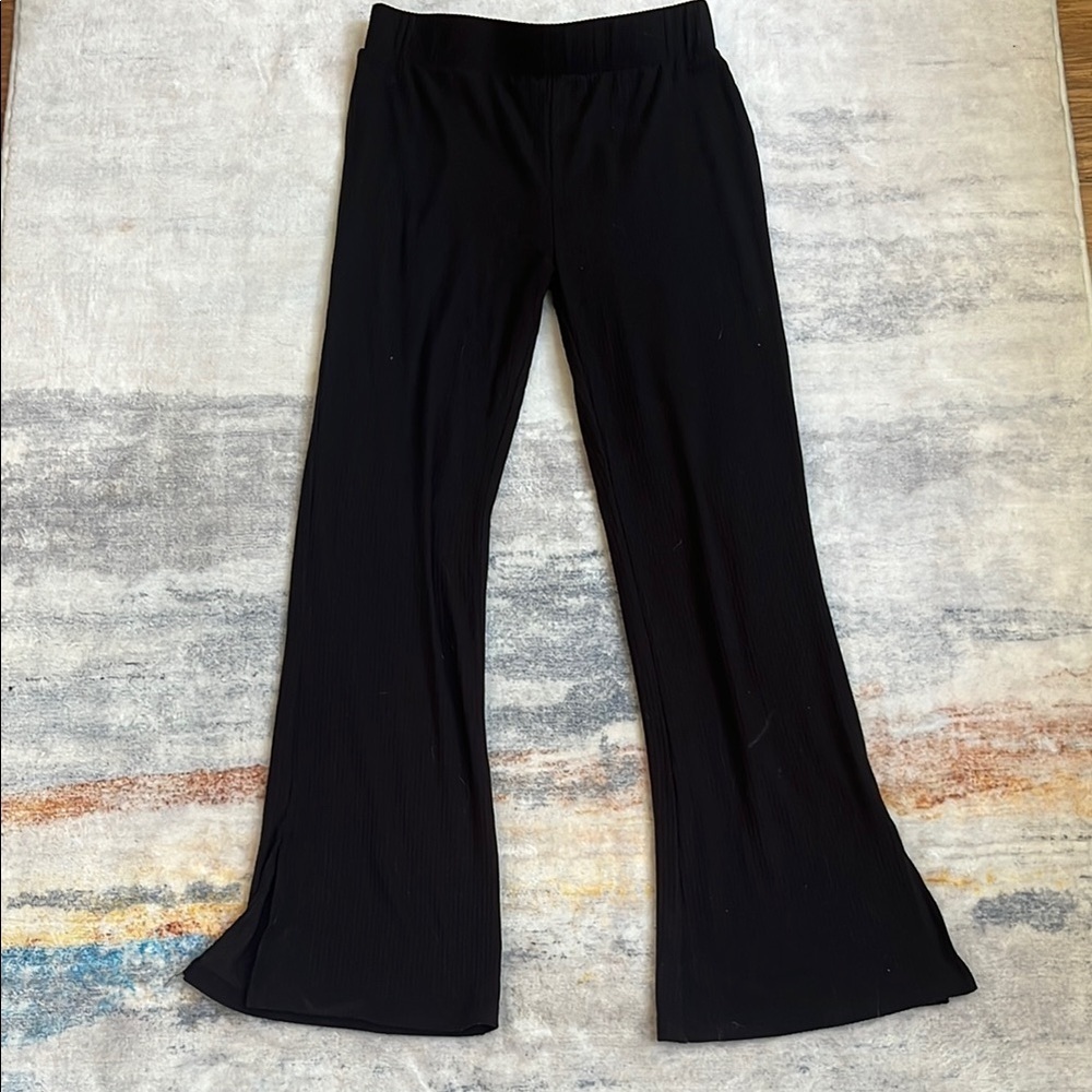 (305)Black Casual Flared Bottoms with Wide-Leg Silhouette
